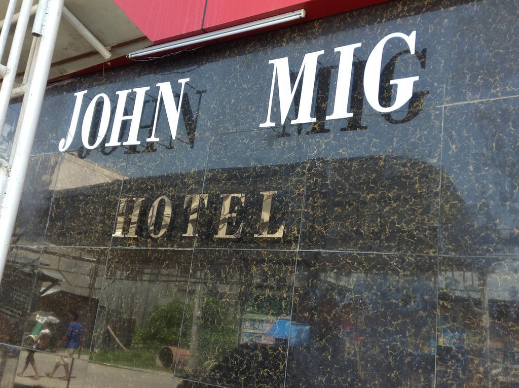 John Mig Hotel Lapu-Lapu City Exterior photo